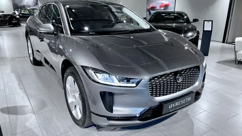 Jaguar I-PACE EV400 AWD SE