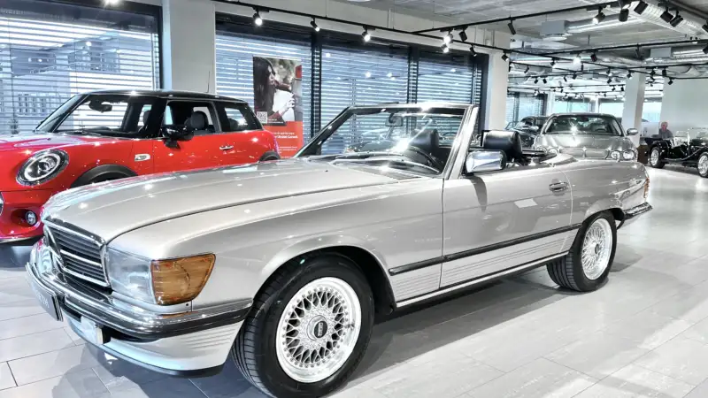 Mercedes-Benz 500SL (R107)
