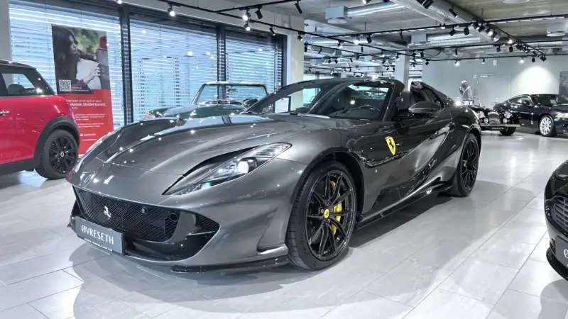 Ferrari 812 GTS