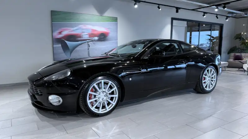 Aston Martin Vanquish S