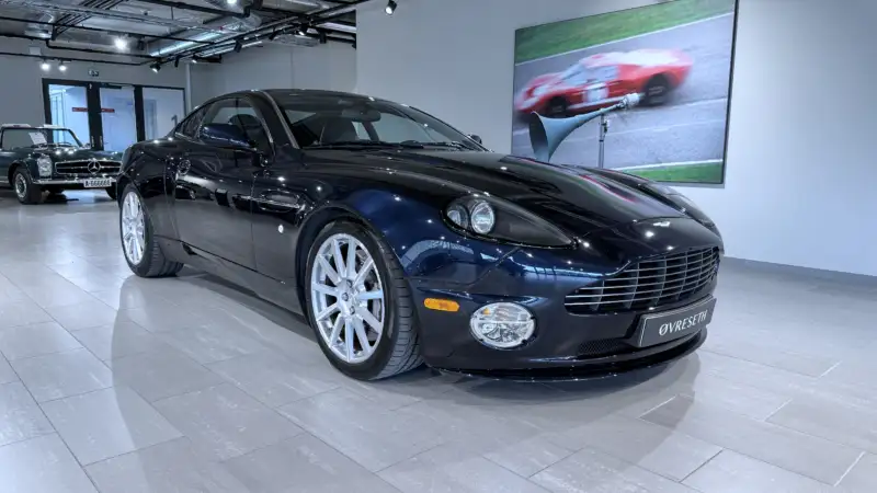 Aston Martin V12 Vanquish S 2+2