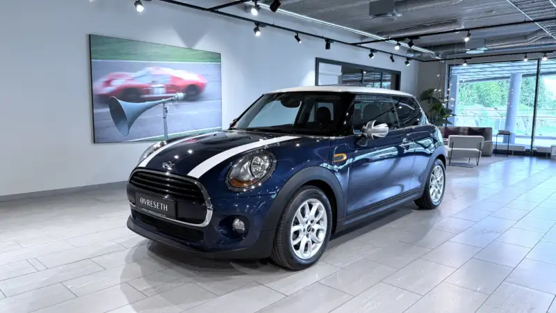 MINI Cooper Pepper -136 HK