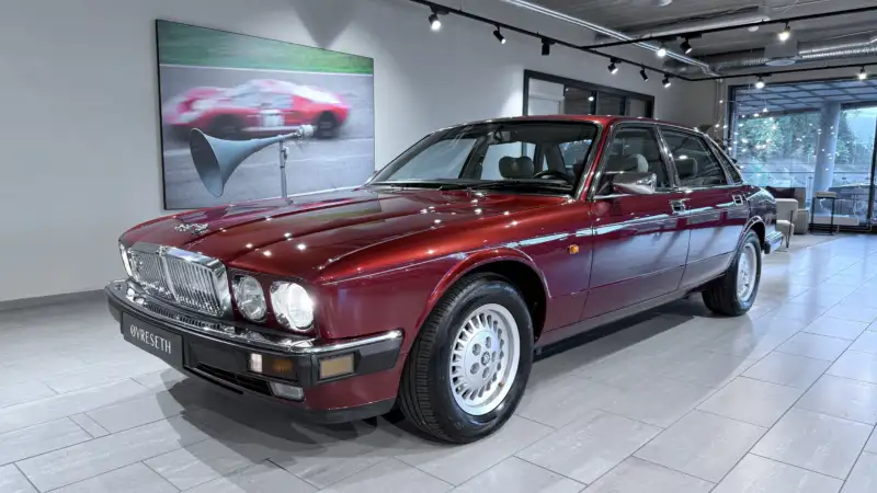 Jaguar XJ6 3.2